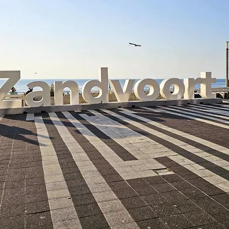 Dani Aan Zee - - Free Parking *
