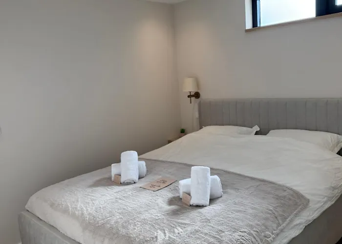 Dani Aan Zee - - Free Parking Апартаменты *