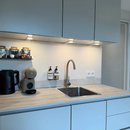 Dani Aan Zee - - Free Parking Appartement *
