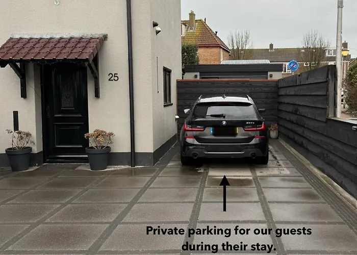 Dani Aan Zee - - Free Parking Apartment