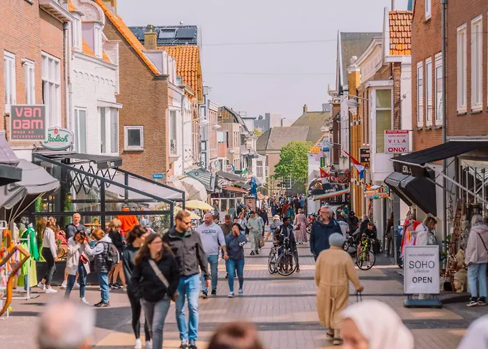 Dani Aan Zee - - Free Parking Apartment